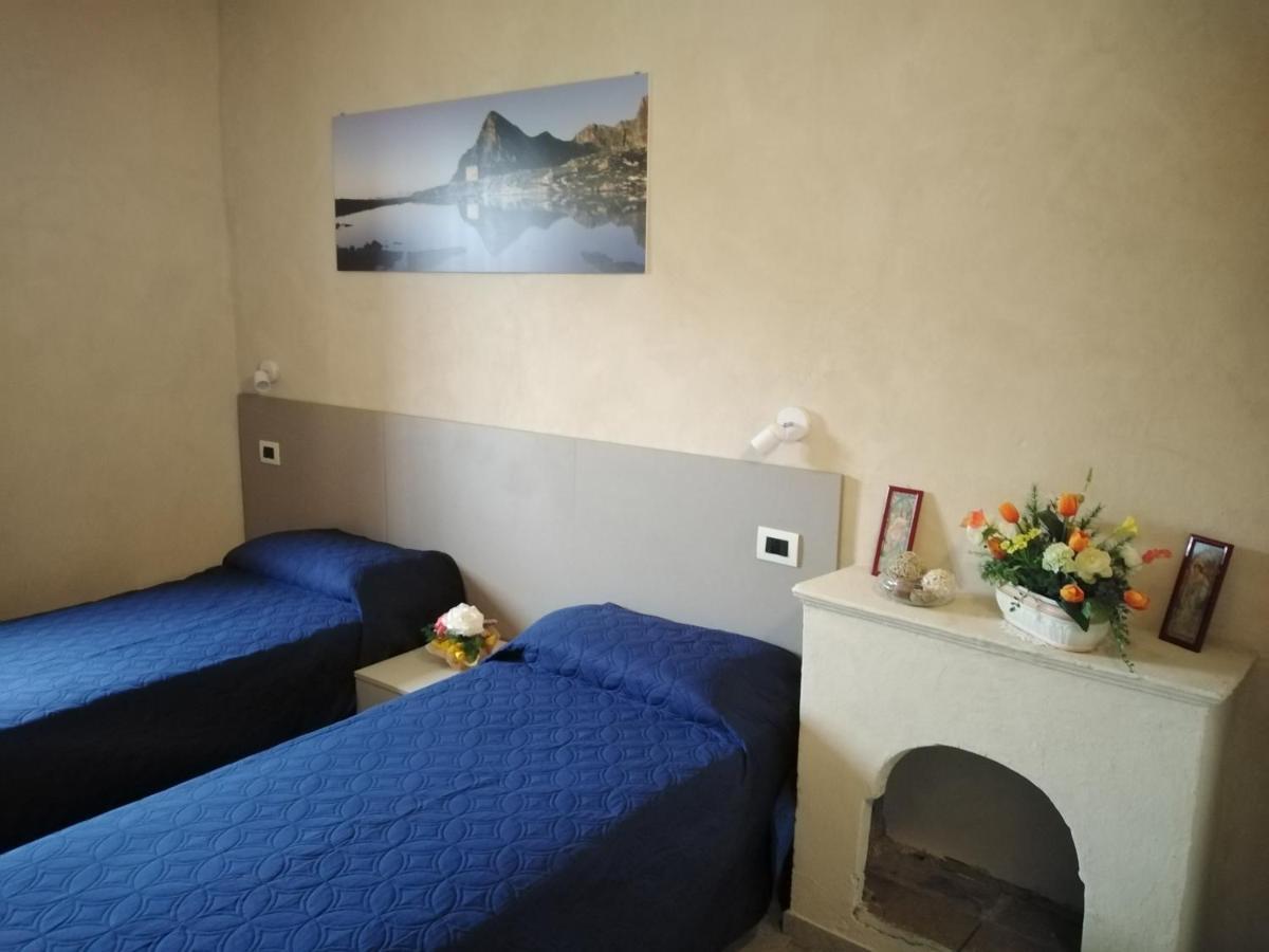 Hostel Ostello Del Monastero Dronero Zewnętrze zdjęcie